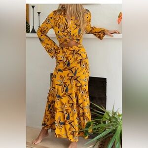 XIX PALMS taormina mermaid skirt set size S